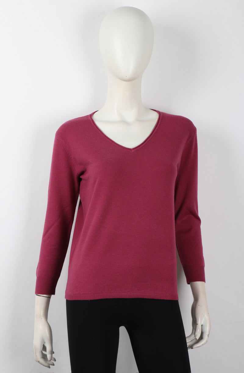 3/4 SLEEVE V NECK PULLOVER