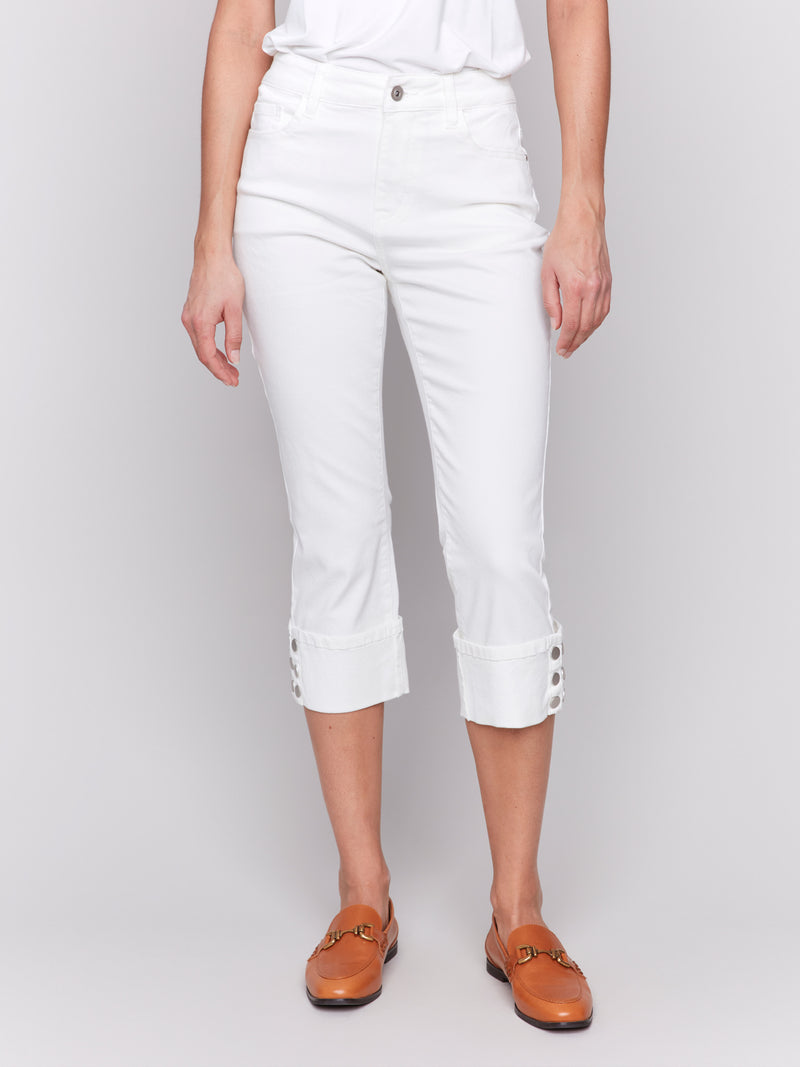 JEAN CAPRI WITH SNAP HEM DETAIL (available in 2 colors)