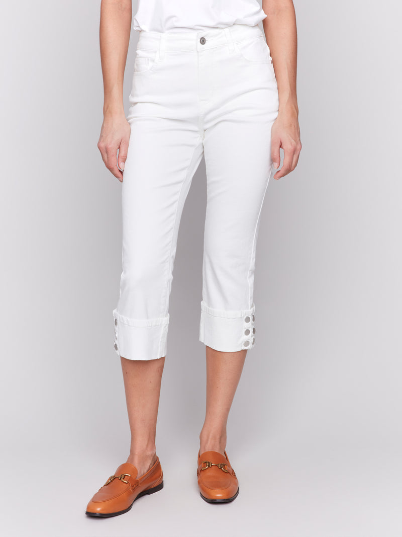 JEAN CAPRI WITH SNAP HEM DETAIL (available in 2 colors)