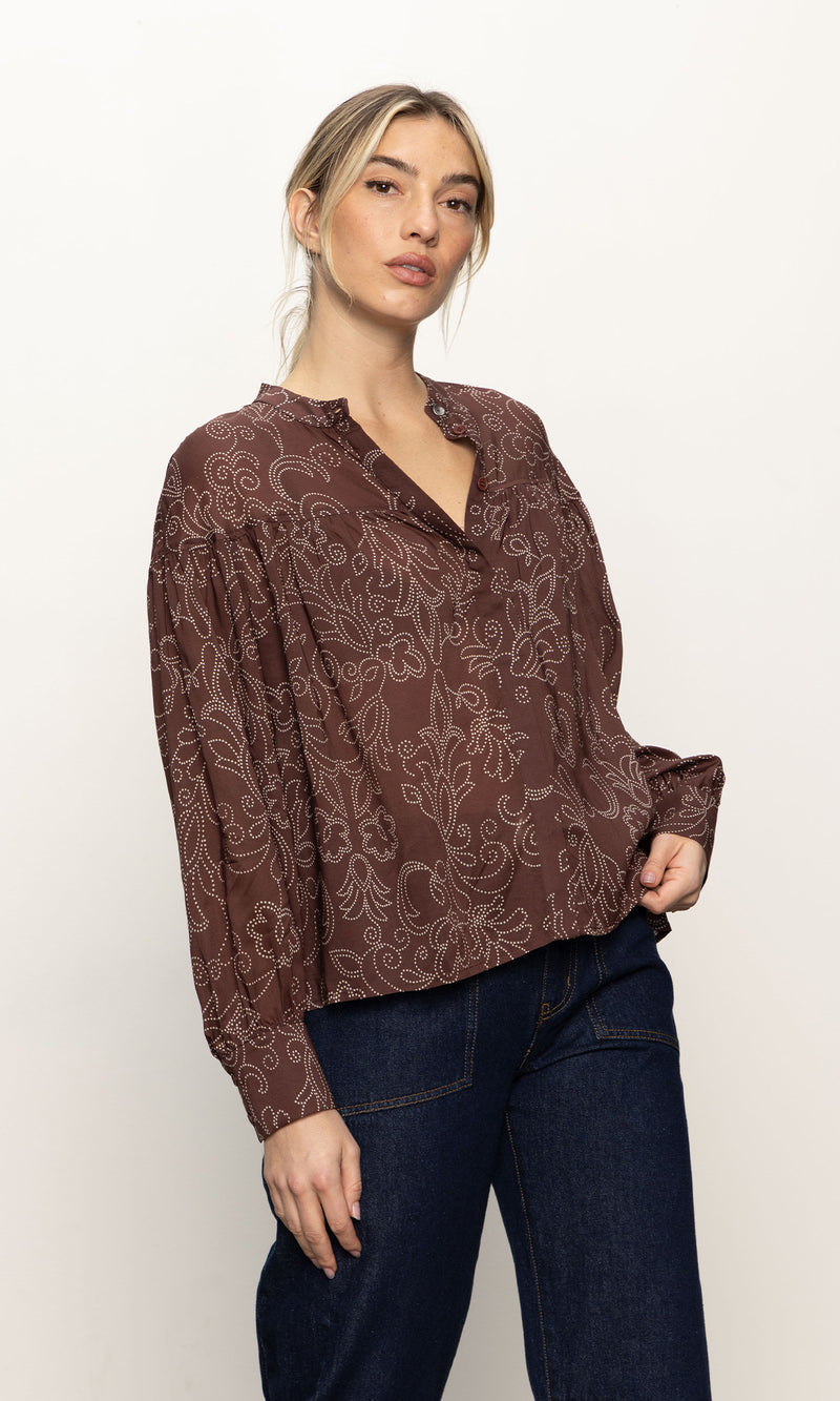 KEEP ME CLOSE BLOUSE