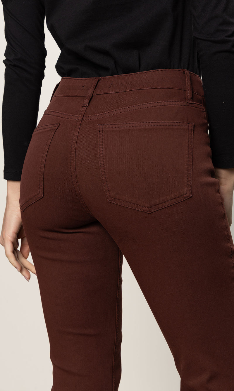 SCULPTED BLOUSE BROOKE BOOTCUT