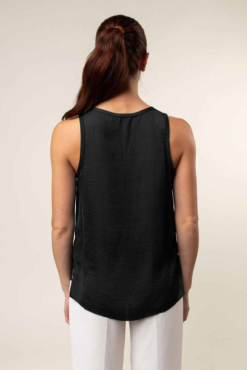 SCOOP NECK SATIN TANK
