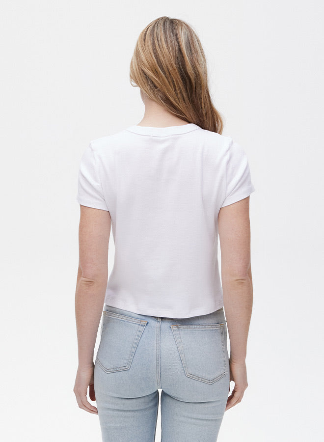 MIMI CROP TEE (available in cobblestone)