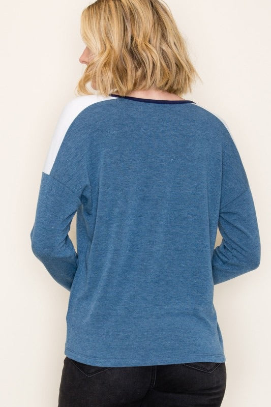 COLOR TRIM SHOULDER PULLOVER