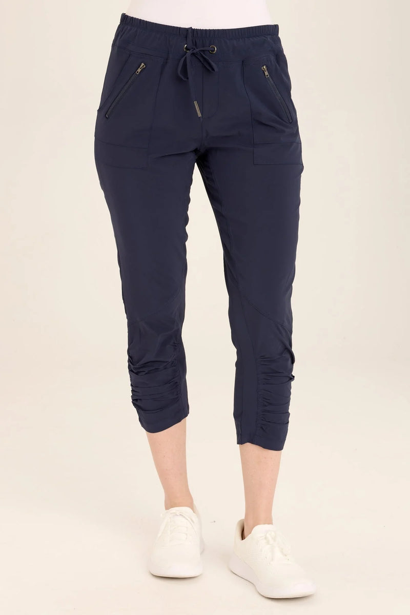 AKSANA LEGGING  (available in 2colors)