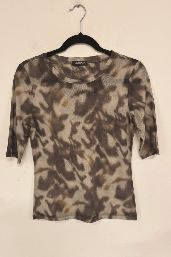 ANIMAL PRINTED MESH TOP