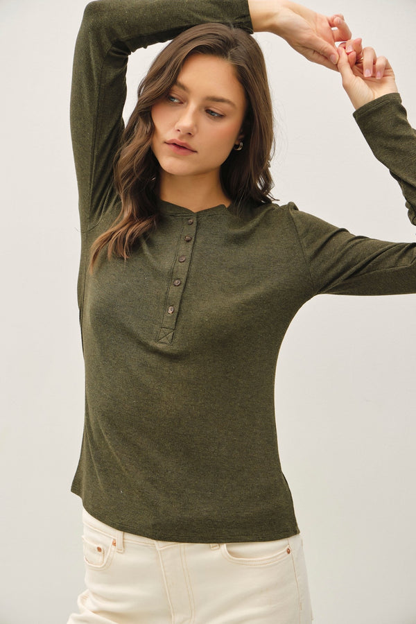 LONG SLEEVE HENLEY ( available in 2 colors)