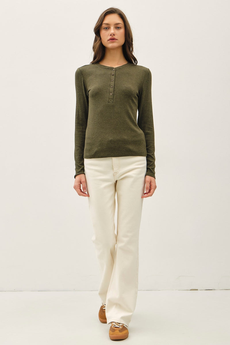 LONG SLEEVE HENLEY ( available in 2 colors)