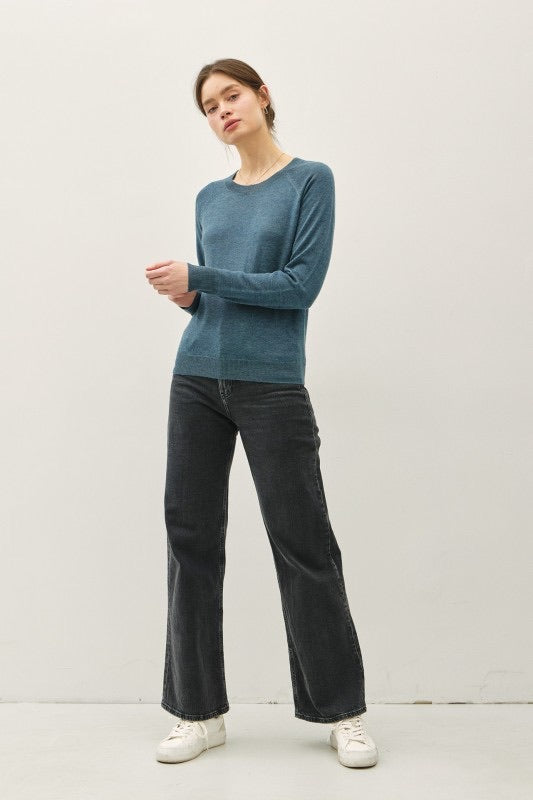 SOFT BASEBALL STYLE SWEATER (available in 3 colors)
