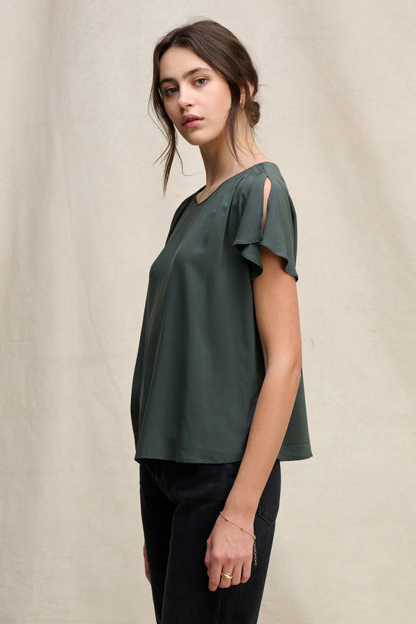 SHORT SLEEVE BLOUSE