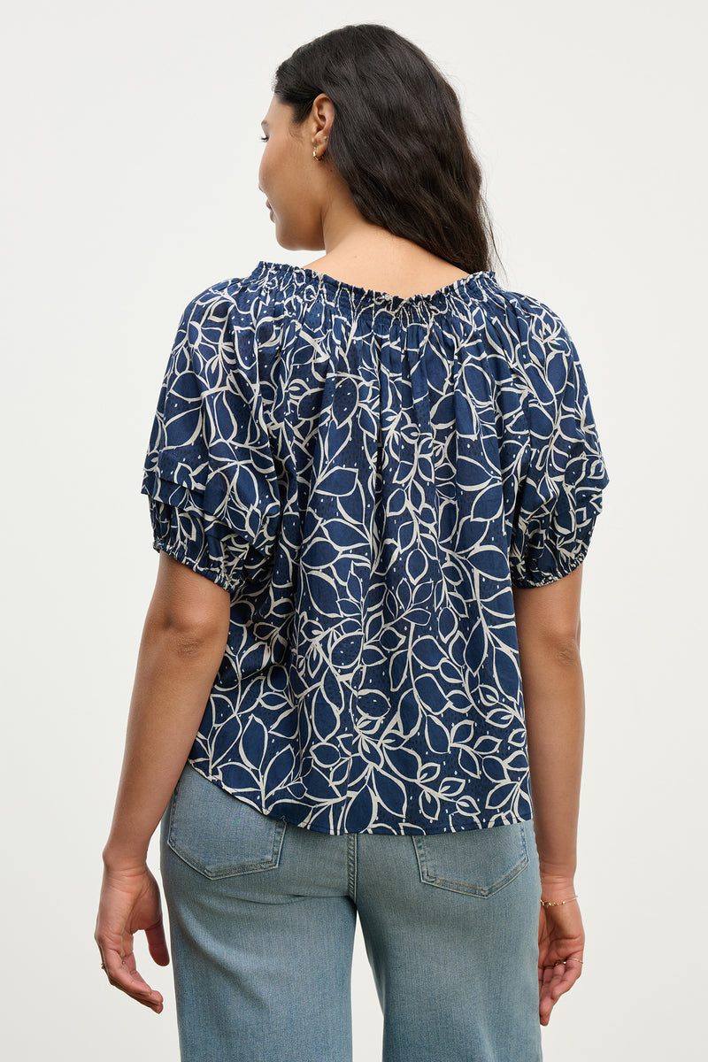 PRINTED SHORT SLEEVE BLOUSE