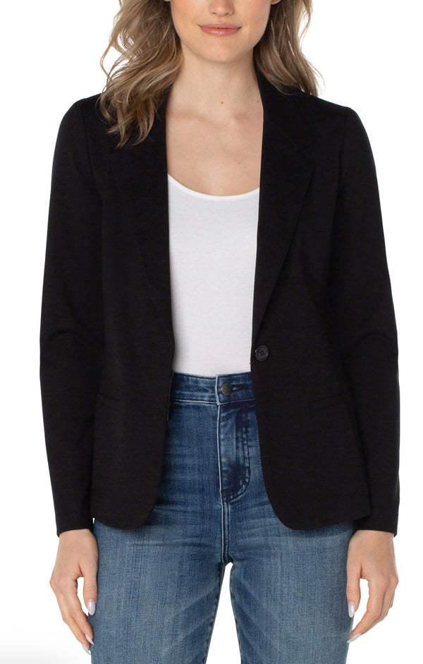 FITTED BLAZER
