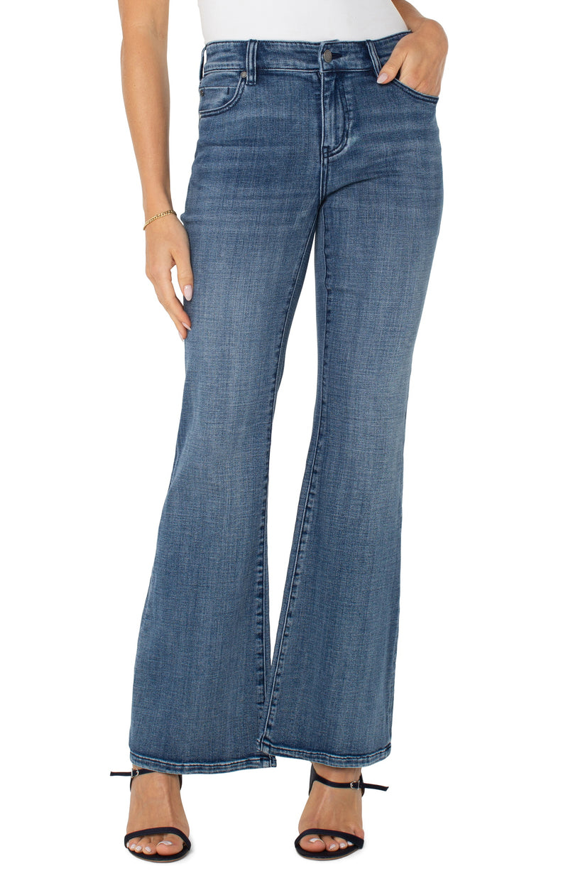 HANNAH FLARE 32” JEAN