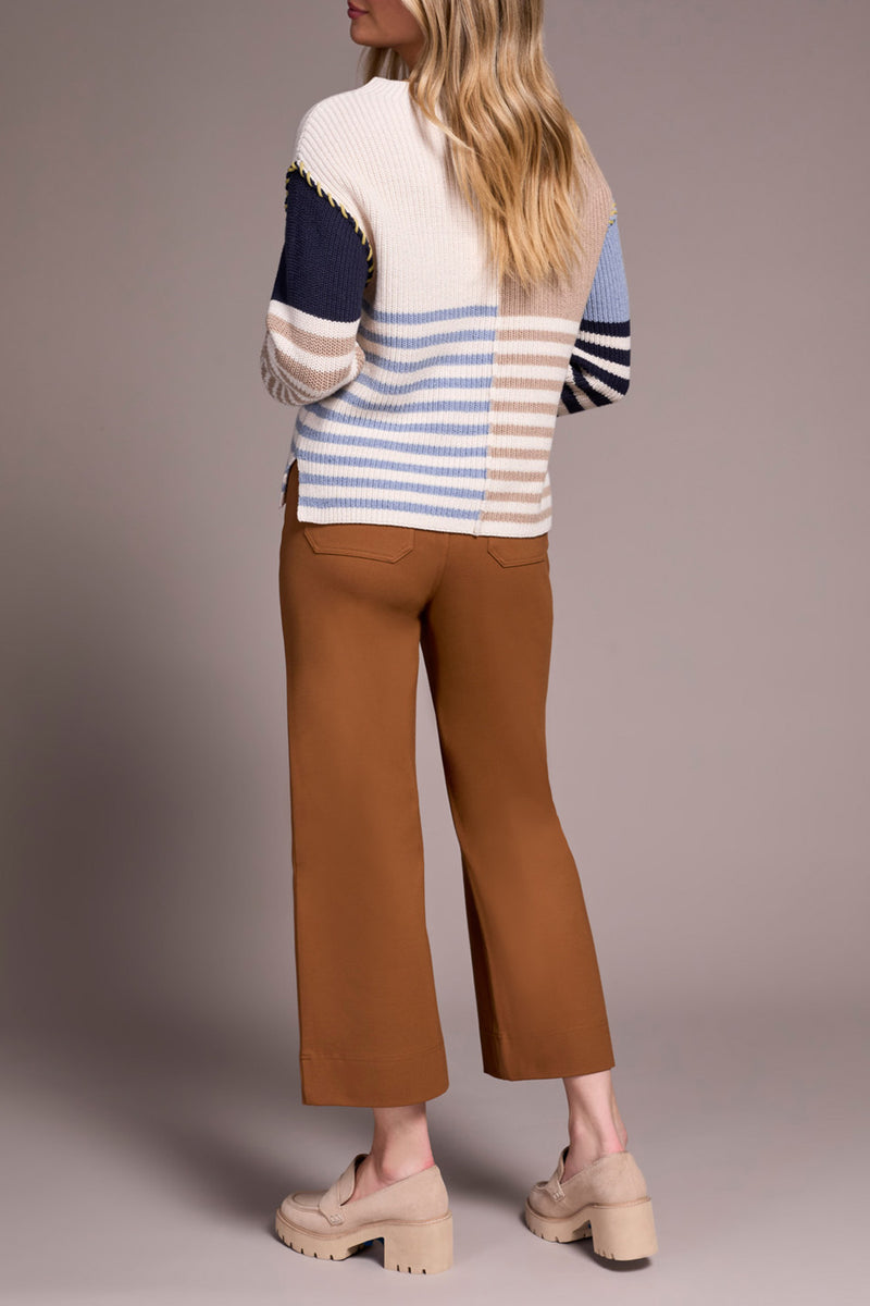 BOAT NECK SWEATER
