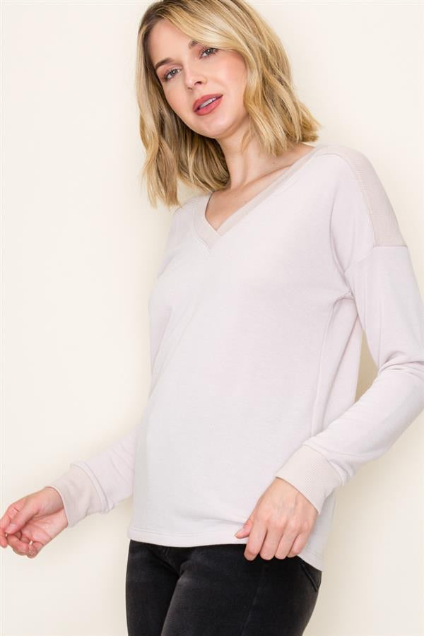 V NECK FABRIC BLOCK TOP (available in 2 colors)
