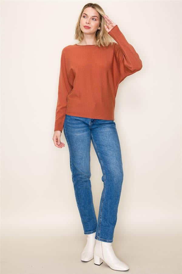 CREW NECK SWEATER