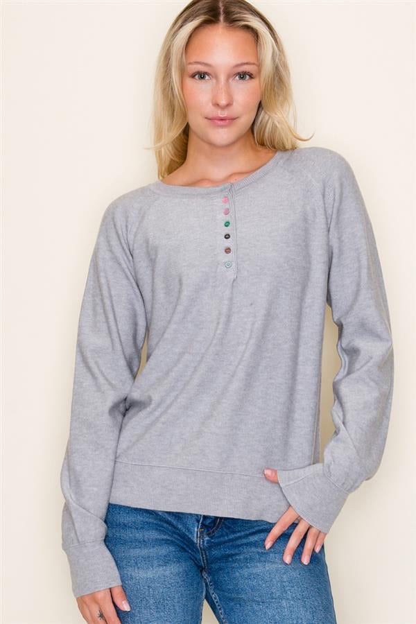 HENLEY WITH MULTI COLOR BUTTONS