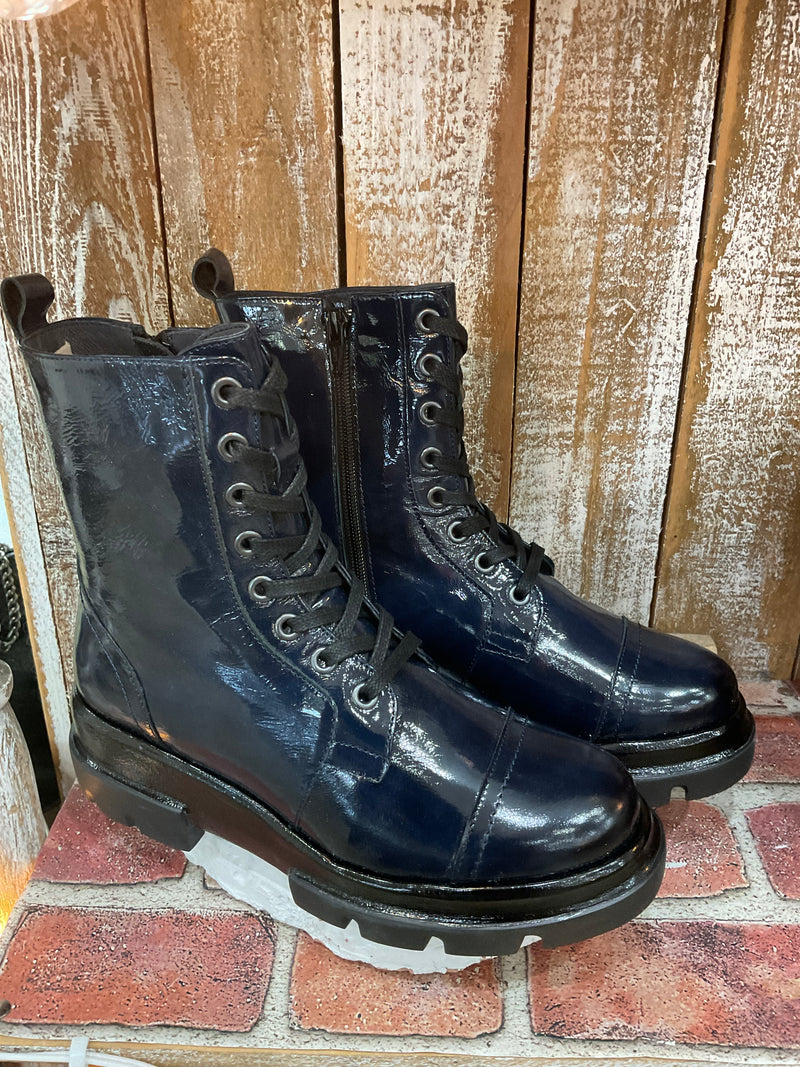 PATENT COMBAT BOOT