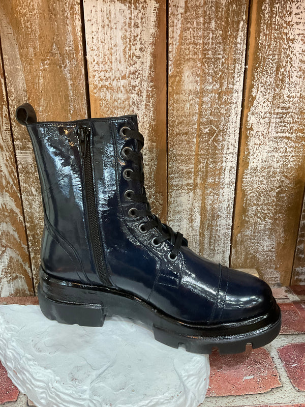 PATENT COMBAT BOOT