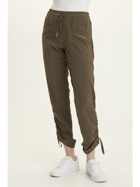 RUNYON PANT (New Color Clove)