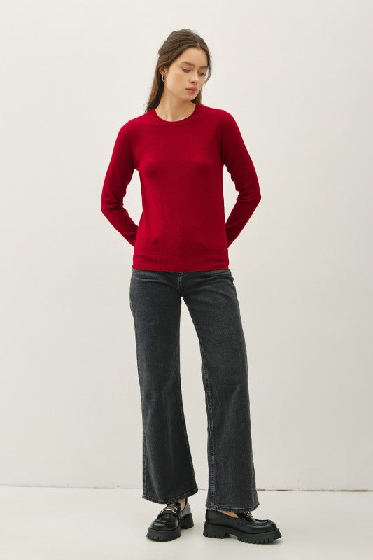 ROUND NECK CLASSIC SWEATER (available in 4 colors)