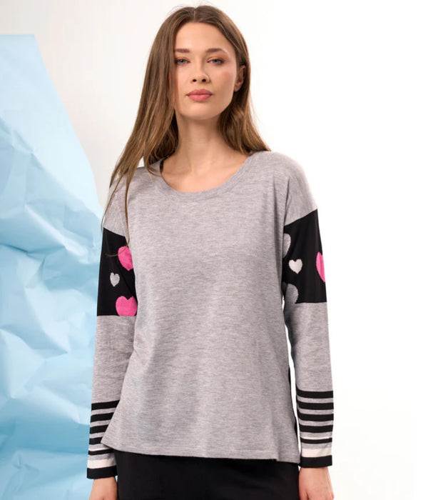 HEART & STRIPE ON SLEEVES SWEATER