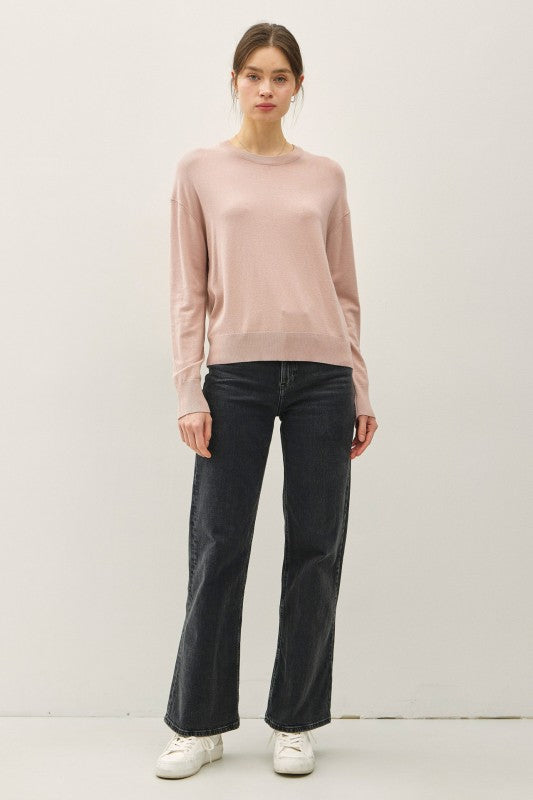 LITE WEIGHT CREW NECK SWEATER