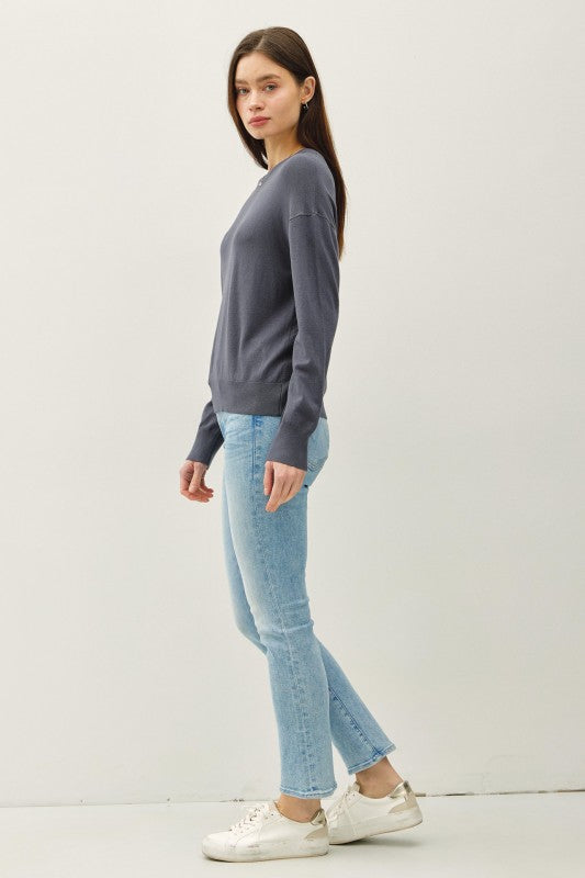 LITE WEIGHT CREW NECK SWEATER
