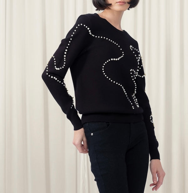 SWEATER WITH PEARL DESIGN