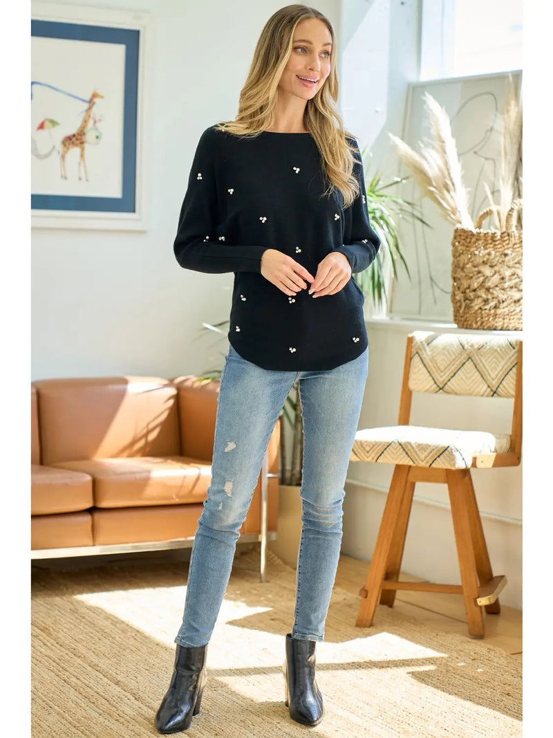 SWEATER WITH PEARL & RHINESTONE