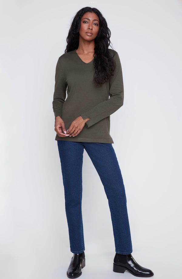 LONG SLEEVE V NECK TOP