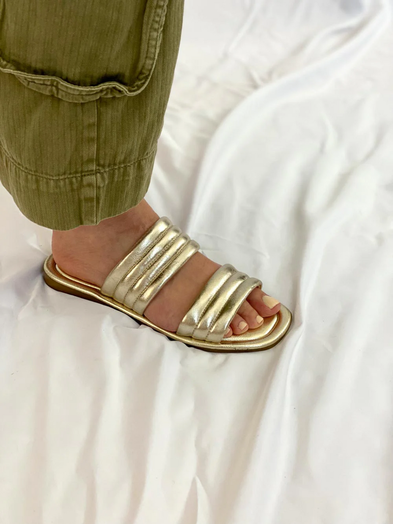 METALLIC SLIDE