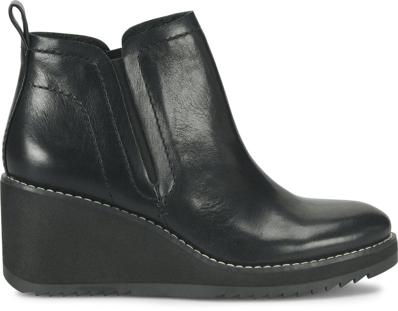 WET WEATHER WEDGE BOOTIE