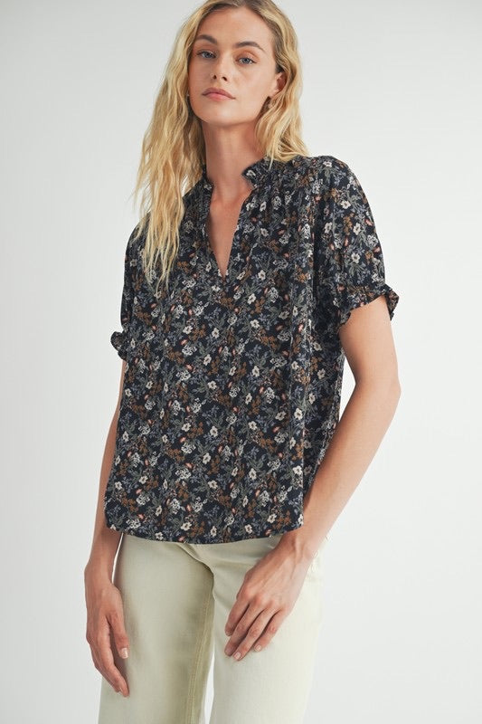 SHORT SLEEVE  FLORAL BLOUSE