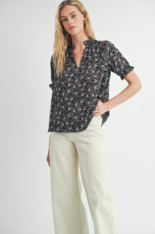 SHORT SLEEVE  FLORAL BLOUSE