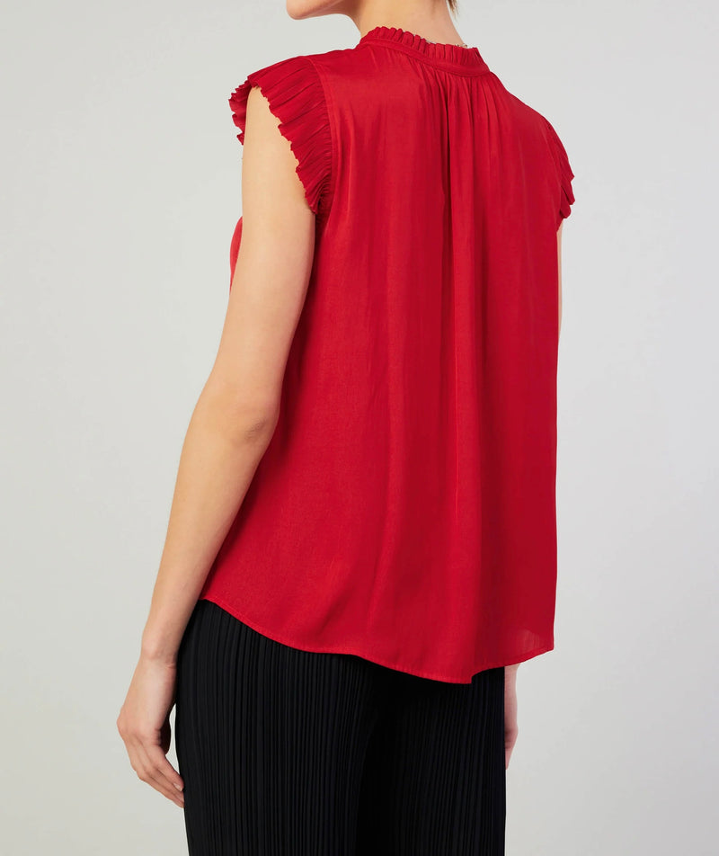 PLEATED SLEEVE BLOUSE