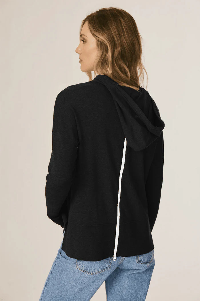 HOODIE WITH CONTRAST ZIPPER (available in more colors)