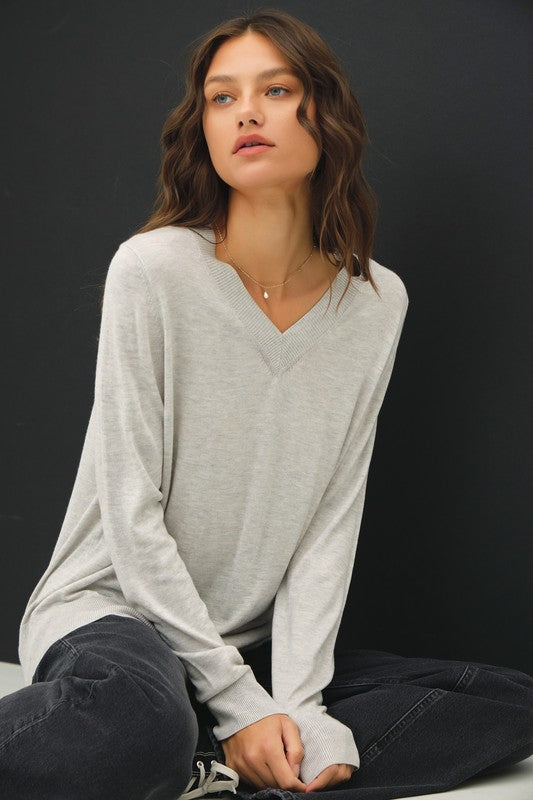 LIGHTWEIGHT V NECK SWEATER (available in more colors)