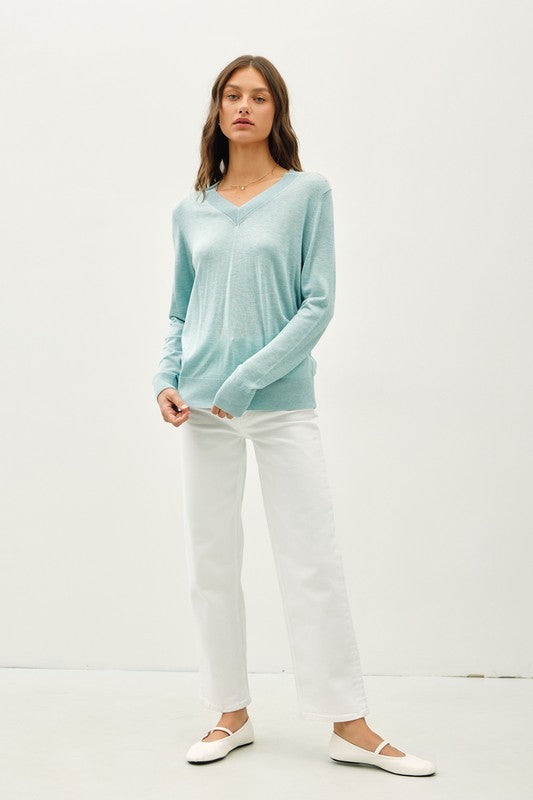 LIGHTWEIGHT V NECK SWEATER (available in more colors)