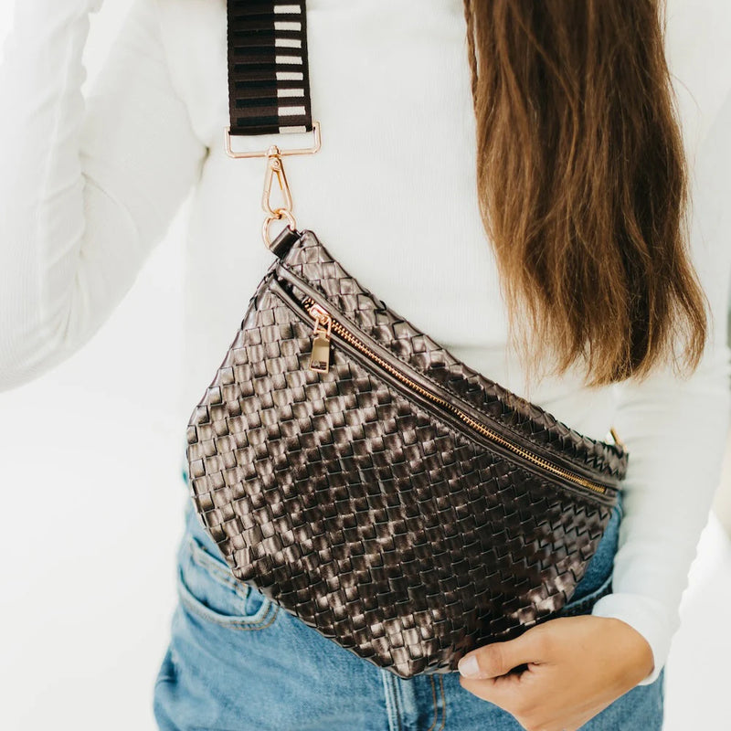 WESTLYN METALLIC WOVEN BAG ( available in more colors)