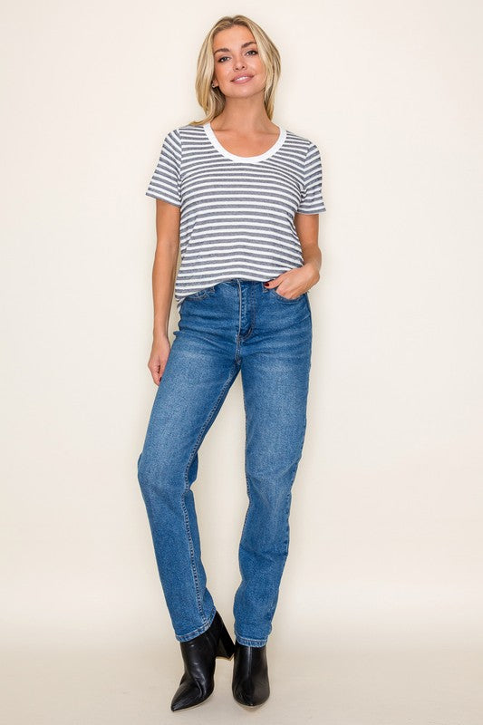 ROUND NECK SHORT SLEEVE STRIPE TOP