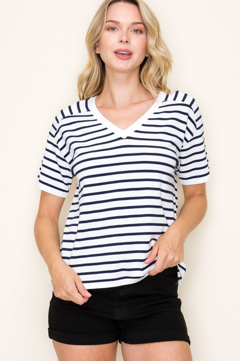 SHORT SLEEVE V NECK STRIPE SWEATER