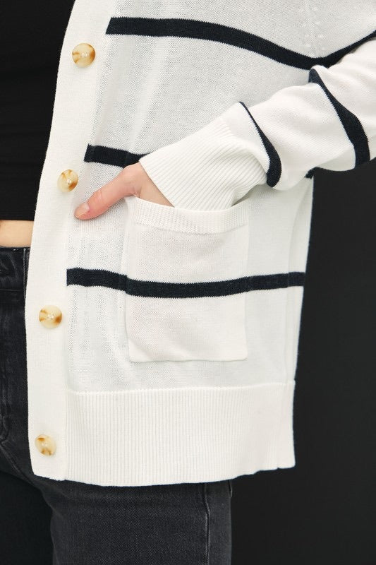 LIGHTWEIGHT SRTIPE CARDIGAN