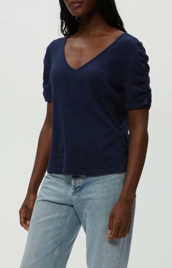 JOSIE V NECK TOP
